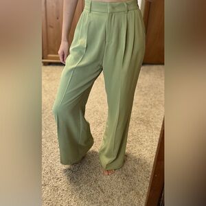 Light green Funyyzo wide leg pants size S